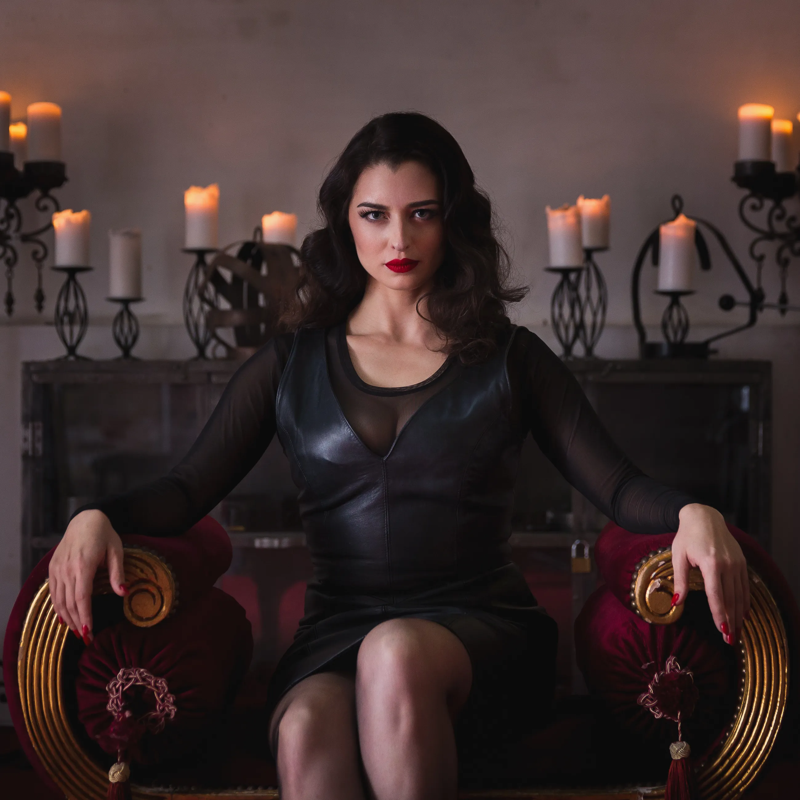 Olikxonada yalangoch ayollar Dogiston va Chechenistondan porno videolar