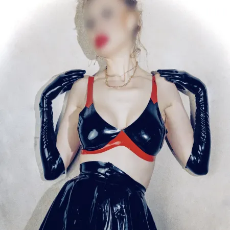 Bizarrlady Strenge Mistress In Berlin