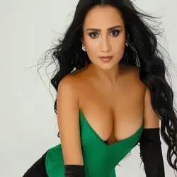Berliner Erotikmodell Orla - HOBBYHUREN