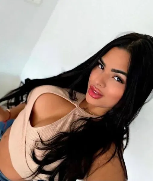 Isabella 
Warning: Undefined variable $prRubrik in /mnt/web306/e0/53/51060953/htdocs/main/erotikportal/hobbymodell.php on line 135
 Bild1