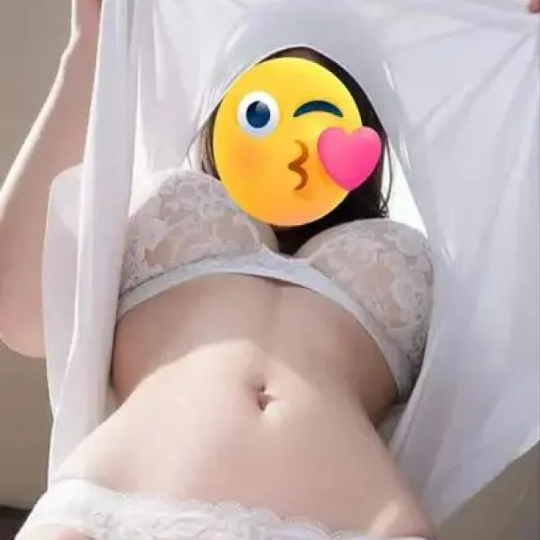 Sex Huren Berlin: Erotikmodell Lili Und Tina - ASIAHUREN