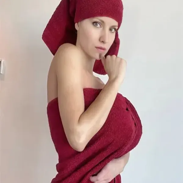 Sexinserate Berlin - Tipp: erotikportal/begleitservice/alara691/bilder/riesentitten-schlankes-escortgirl-bild-02.webp